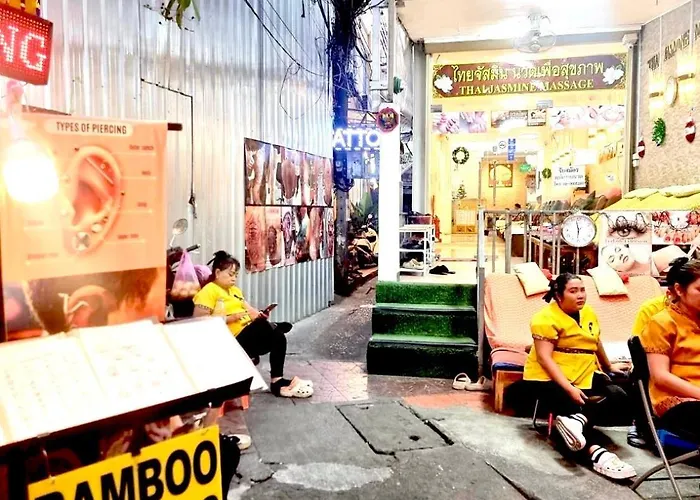 Znap Khaosan - สแนป ข้าวสาร รามบุตรี