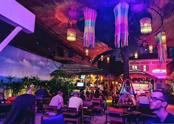 公寓 Znap Khaosan - สแนป ข้าวสาร รามบุตรี 曼谷